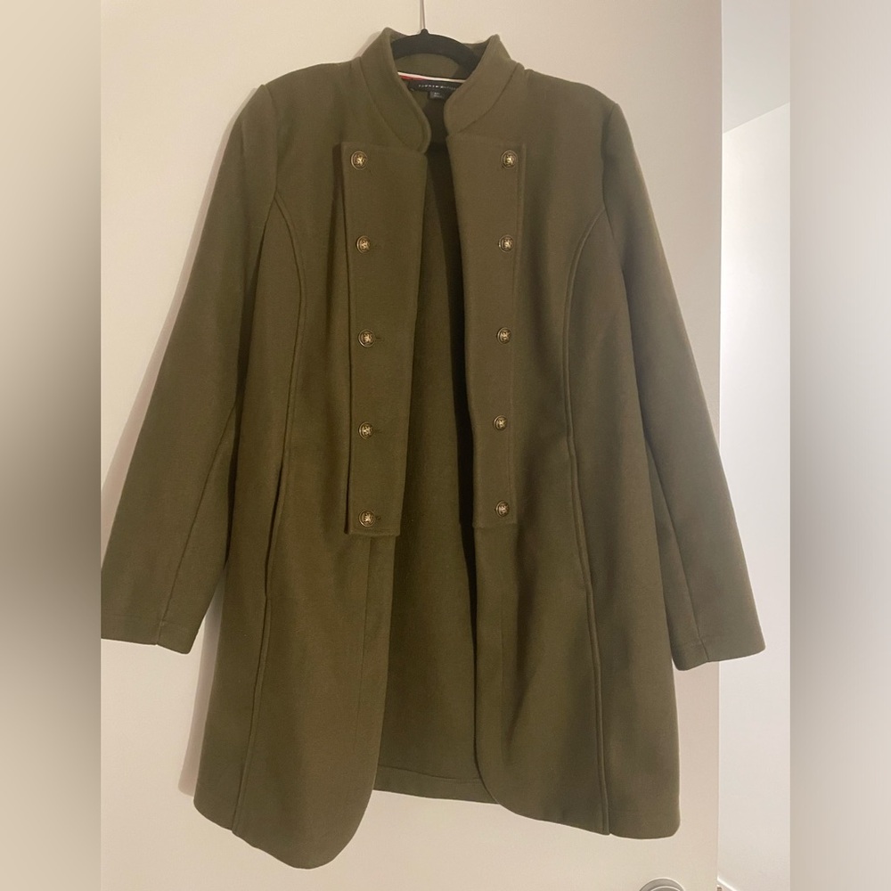 Green Tommy Hilfiger military style jacket. Sz L.